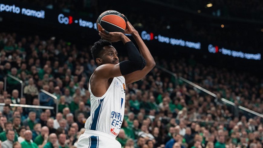 Anadolu Efes, EuroLeague'de Dubai Basketbol'u konuk edecek!