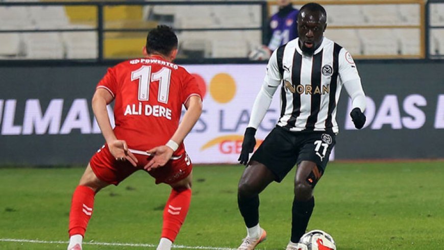 Manisa'da 4 gol var, kazanan yok!