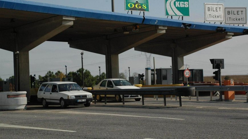 TEM Otoyolu Çorlu Kavşağı Çıkış Kolları Trafiğe Kapatıldı