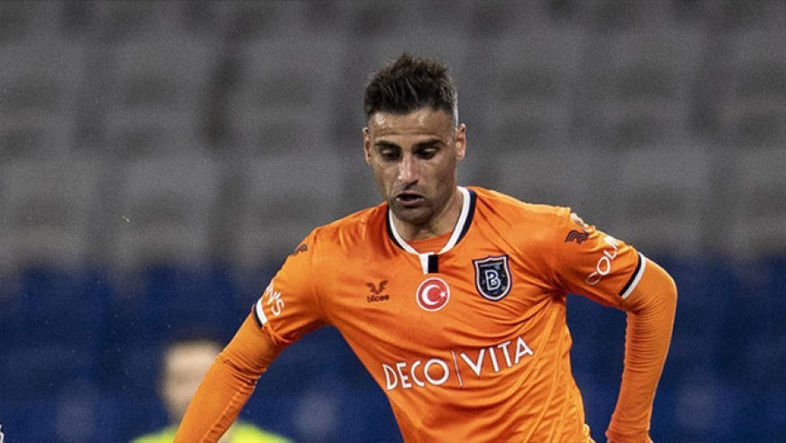 Konyaspor, Deniz Türüç ile anlaştı!