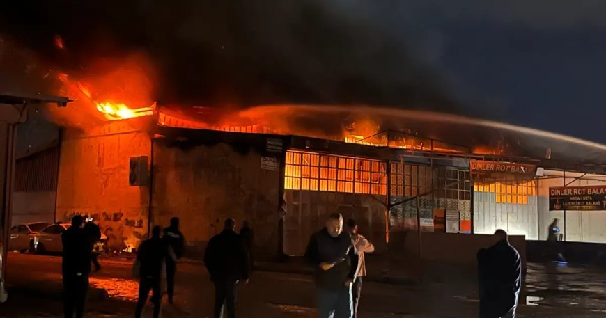 Hatay'da sanayi sitesinde yangın