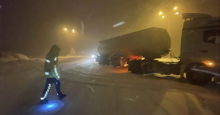 Bolu Dağı ağır tonajlı araçlara tekrar açıldı