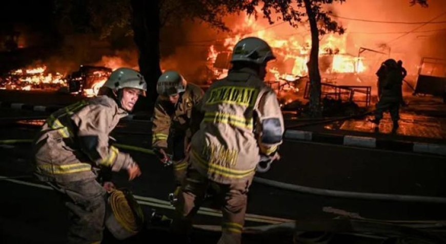 Endonezya’da huzurevi faciası: Çıkan yangında çok sayıda kişi hayatını kaybetti