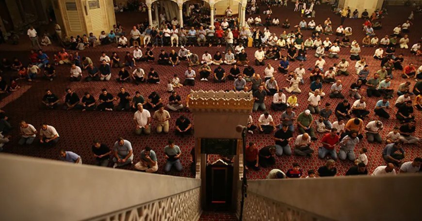 Berat Kandili ne zaman? 2026 Diyanet dini günler takvimi