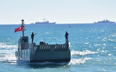 'Doğu Akdeniz barut fıçısına döndü' diyerek duyurdular! 'Türkiye köşeye sıkıştırıyor, gözümüzü dört açmalıyız'