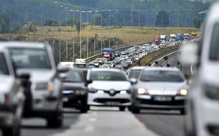 Trafikte üst üste kornaya basarken dikkat: Israrlı korna çalmak hakaret sayıldı