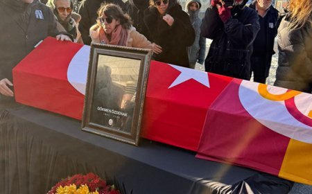 Gökmen Özdenak için Galatasaray Stadı’nda tören düzenlendi