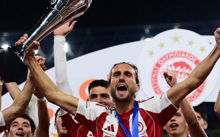 Yusuf Yazıcı attı, Olympiakos Süper Kupa'yı kaldırdı!