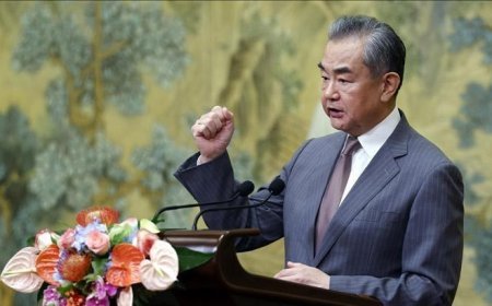 Çin Dışişleri Bakanı Vang Yi'den Maduro ve eşinin kaçırılmasıyla ilgili açıklama