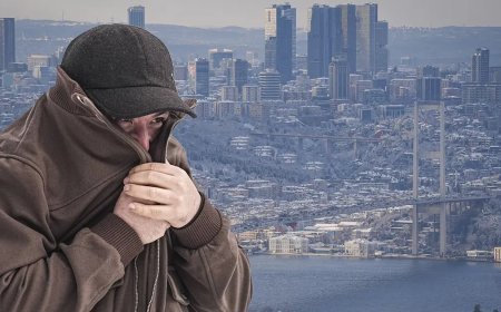 İstanbul'da hava sıcaklığı aniden düşecek! Kar, sağanak ve fırtına geliyor: "Bu iki gün bizi çok zorlayacak"