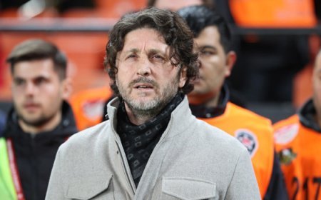 Fatih Tekke'den yenilgi sonrası transfer açıklaması: 'Hızlanmamız lazım, tam oyuncu almalıyız'