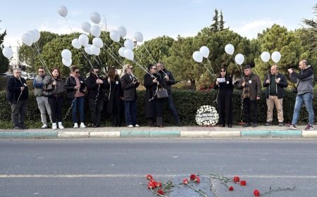 Motosiklet kazasında ölen üniversiteli Sıla anıldı