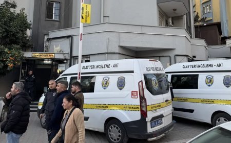Evini teslim etmediğini öne sürdüğü müteahhidin oğlunu öldürdü