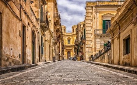 İtalya Hakkında Bilgiler; İtalya Bayrağı Anlamı, 2026 Nüfusu, Başkenti, Para Birimi Ve Saat Farkı