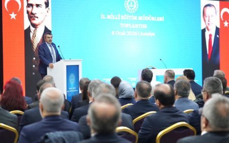 81 İl millî eğitim müdürü Antalya’da toplandı