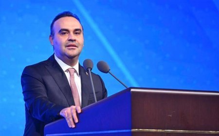 Bakan Kacır: 43 projeyi ülkemize kazandırmak için kollarımızı sıvadık