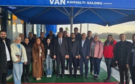 AK PARTİ ÇERKEZKÖY İLÇE BAŞKANI SALİH AZBAY’DAN YEREL BASINA 10 OCAK KAHVALTISI