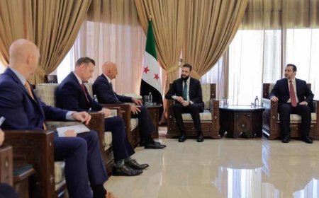 ABD'li Büyükelçi Barrack ve Suriye Cumhurbaşkanı Şara görüştü! 'Diyalog şart'