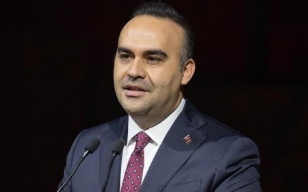 Bakan Kacır: Kimya ürünlerinde cari açığımızı kapatacak projeleri hayata geçereceğiz