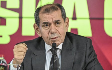 Galatasaray Başkanı Dursun Özbek'ten 'yağmurluk' ve transfer açıklaması: Özür diliyorum