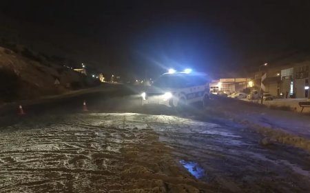 Sivas’ta yoğun kar ve tipi. Kayseri-Malatya kara yolu trafiğe kapatıldı