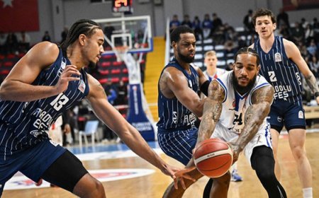 Anadolu Efes deplasmanda galip!