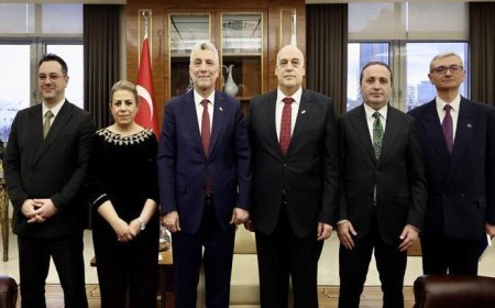 Bakan Bolat, büyükelçileri kabul etti