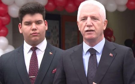 İstanbul'da öğrenciler karnelerini alarak yarıyıl tatiline başladı! Vali Gül'den açıklama