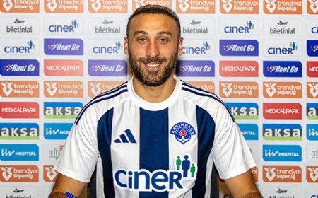 Kasımpaşa, Fenerbahçe'den Cenk Tosun'u transfer ettiğini resmen açıkladı