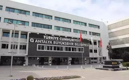 Antalya Büyükşehir Belediyesine operasyon: 5 şüpheli tutuklandı