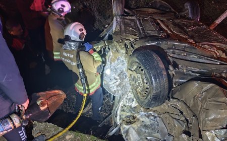 Hatay'da otomobiller çarpıştı. İki can kaybı var