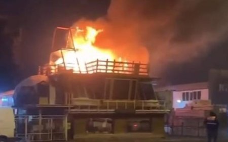 Avcılar’da ahşap atölyesi yandı