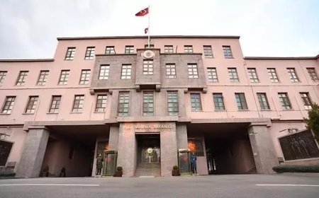 Nusaybin'deki bayrak provokasyonuyla ilgili MSB'den açıklama: İdari tahkikat başlatıldı