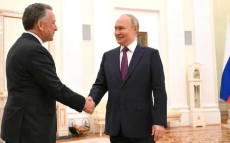 Putin'in ABD heyetiyle Moskova'da görüşüyor