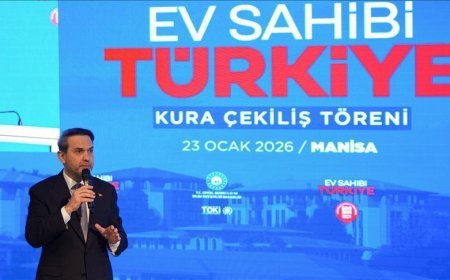 Bakan Bayraktar: Her vatandaşımızı ev sahibi yapana kadar çalışmaya devam edeceğiz