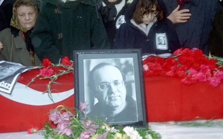 Uğur Mumcu suikastının 33. yılı