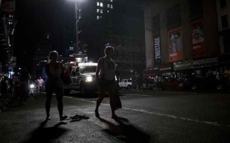 SON DAKİKA HABERLER: ABD'de 230 bin ev karanlığa gömüldü! 20 eyalette acil durum