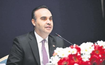 Yapay zekâda ‘Türkçe Büyük Dil Modeli’nin eli kulağında