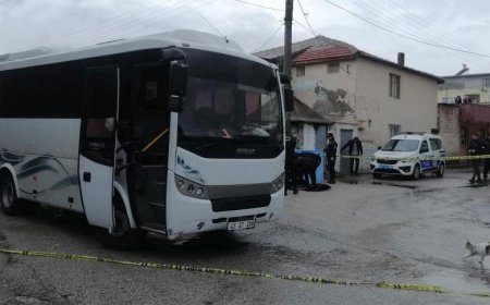 7 çocuk annesi kadın, eşi tarafından sokak ortasında katledildi