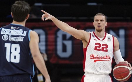 Bahçeşehir Koleji’nin yıldız guardı, Türk vatandaşı oldu!