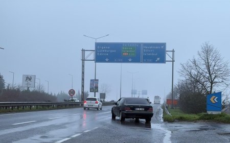 Çorlu’da yağmur ve sis etkili oldu