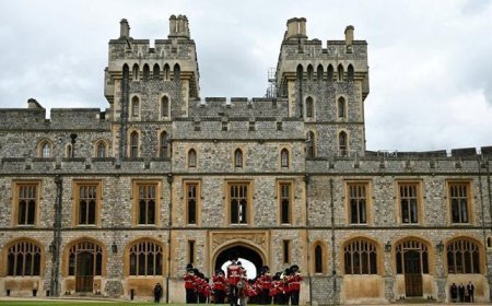 Epstein soruşturmasında İngiliz Kraliyeti skandalı! Prensin fotoğrafları ortaya çıktı