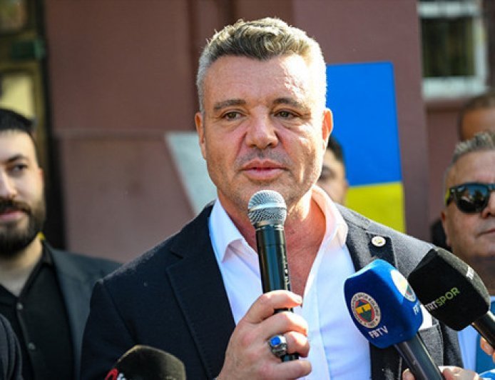 Fenerbahçe Başkanı Sadettin Saran: 'Bugün 3 puan alırsak çok şeyin değişeceğine inanıyorum!'