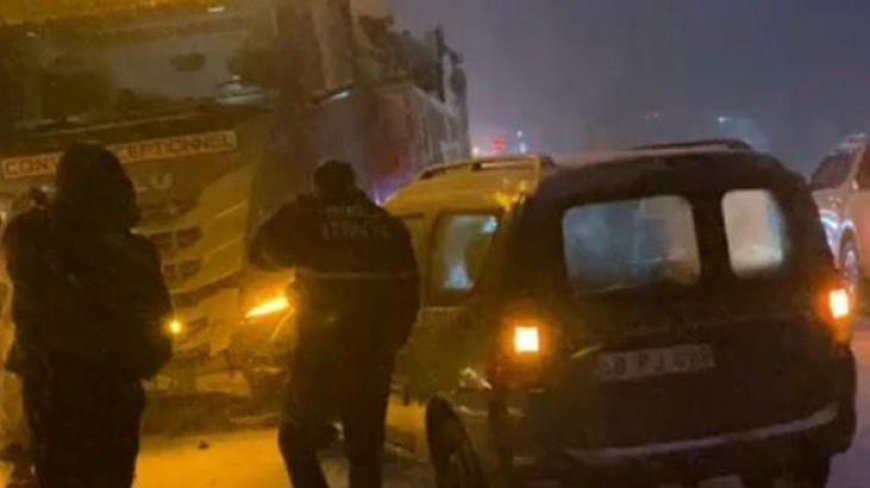 Burdur-Antalya karayolunda kar esareti! Çok sayıda araç mahsur kaldı