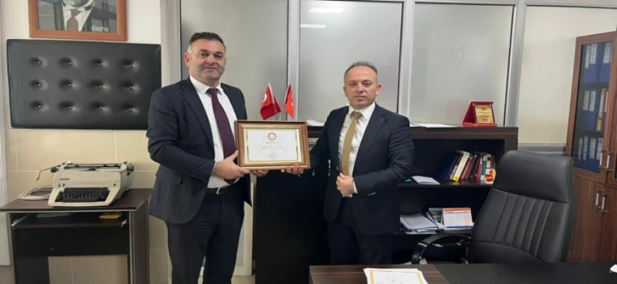 ÇERKEZKÖY ESNAF VE SANATKARLAR ODASI BAŞKANI ERKAN ZÜMBÜL MAZBATASINI ALDI