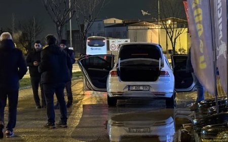 Polisten kaçan araçtan el bombası ve silah çıktı