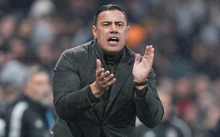 Çağdaş Atan'dan Beşiktaş yenilgisinin ardından istifa yanıtı!