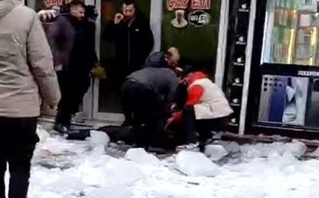 Yer: Ağrı... Kar kütlesinin altında kalan kişi yaralandı