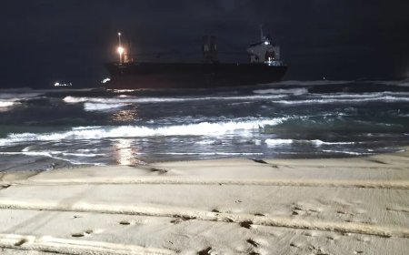 Kastamonu açıklarında vurulan gemi Sarıyer'de karaya oturdu