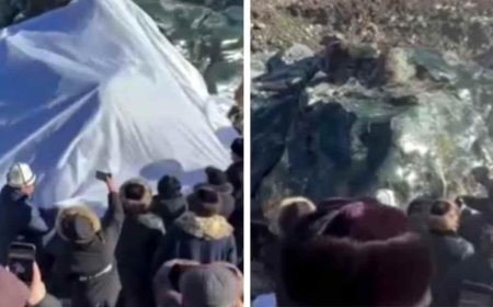 Kırgızistan'da ortaya çıktı! Kalabalık etrafına toplandı: 180 tonluk dev mineral kültesi